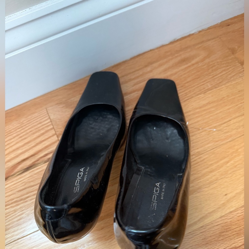 Shoes - Picture 3 of 5